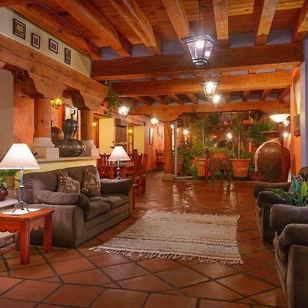 Hotel Pueblo Magico Patzcuaro Exterior photo