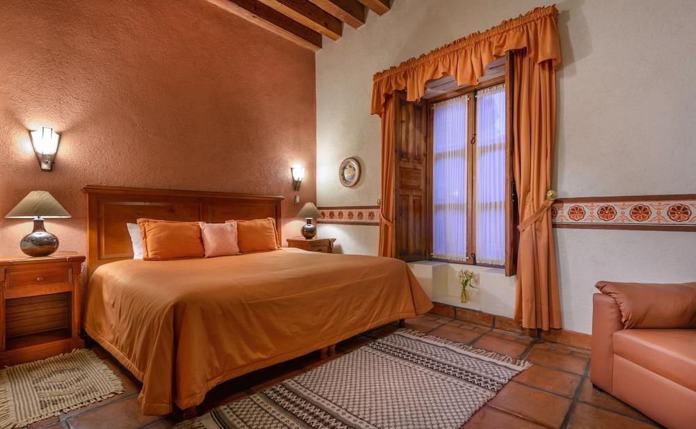 Hotel Pueblo Magico Patzcuaro Exterior photo