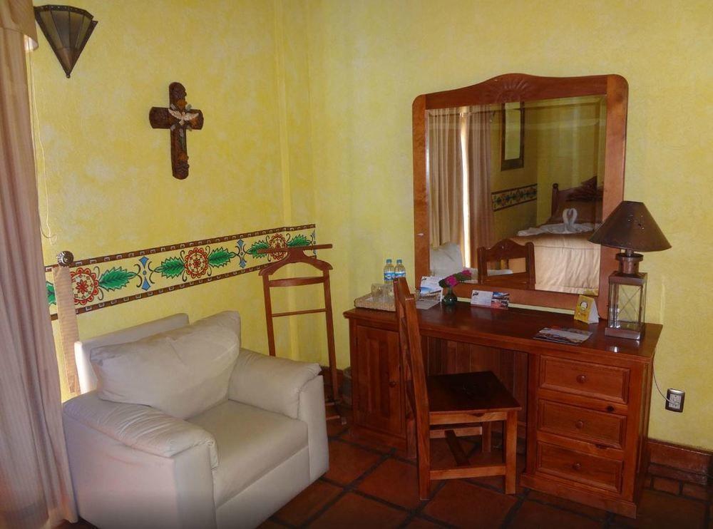 Hotel Pueblo Magico Patzcuaro Exterior photo